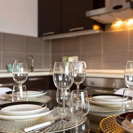 דירה Spacious Pv Apt Close To Clubs & Schools With Wifi By 360 Estates Saint Julian's