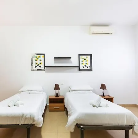 Spacious Pv Apt Close To Clubs & Schools With Wifi By 360 Estates * San Ġiljan