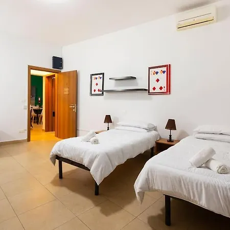 דירה Spacious Pv Apt Close To Clubs & Schools With Wifi By 360 Estates *