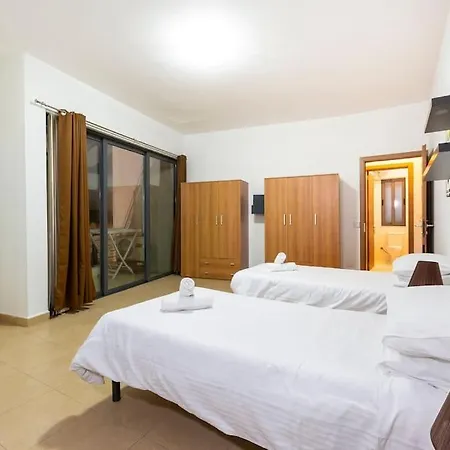 Appartement Spacious Pv Apt Close To Clubs & Schools With Wifi By 360 Estates *